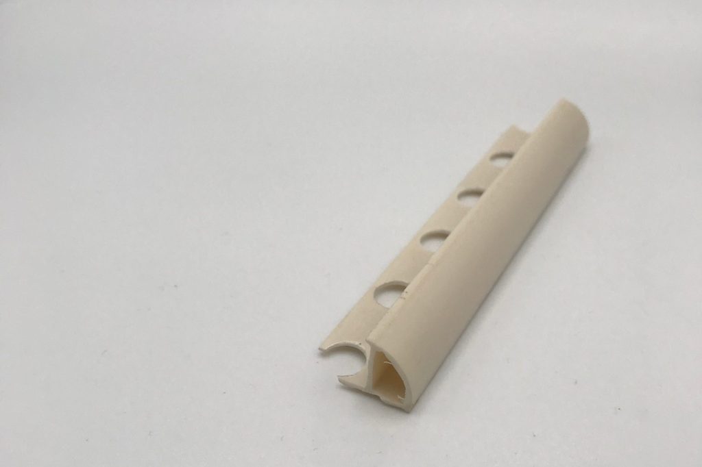 00050 - GC. PVC LISO CERRADO - MARFIL - 12 mm