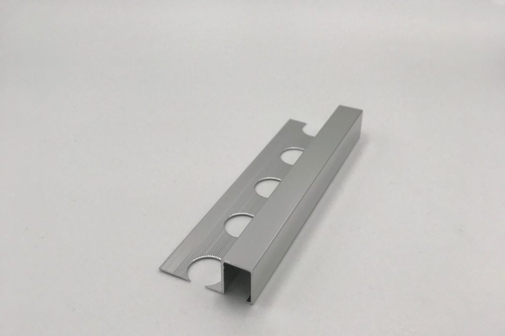 00667 LISTELO ALUMINIO - PLATA BRILLO - 10x12 mm